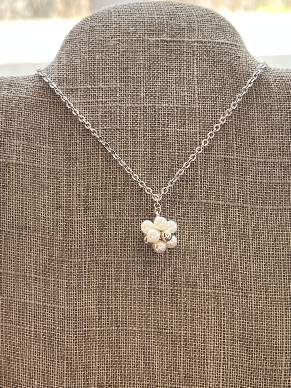Majorica Pearl Cluster Pendant Necklace - Silver Chain
